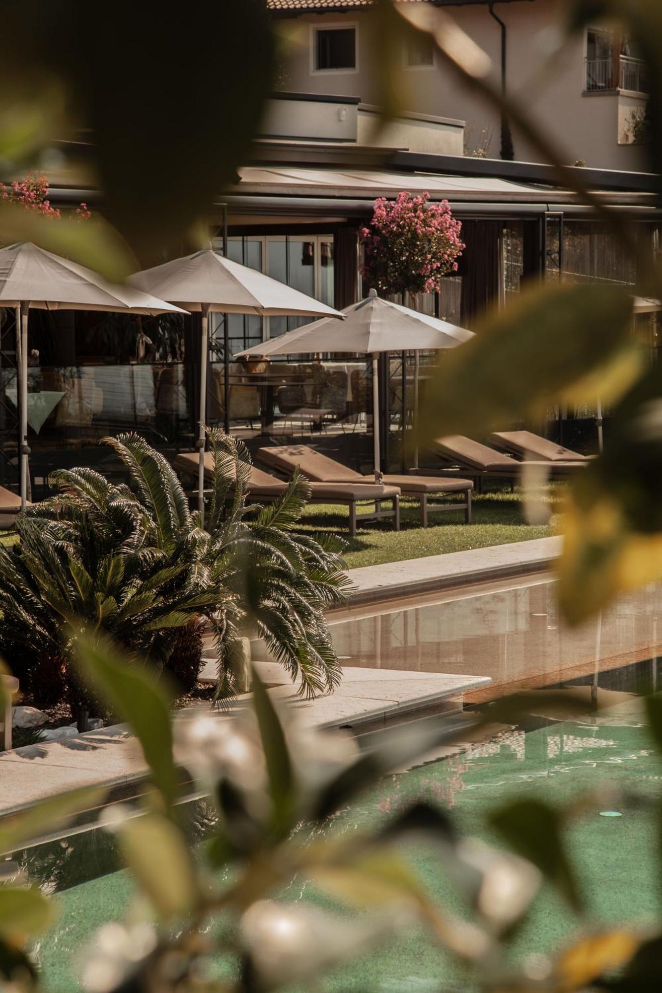Boutique Hotel Eschenlohe เชนนา ภายนอก รูปภาพ